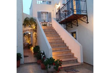 Family pension Spétses 1